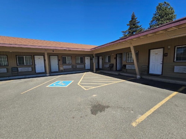 Cle Elum Travelers Inn image 11