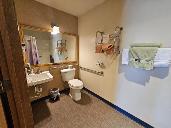 Cle Elum Travelers Inn image 16