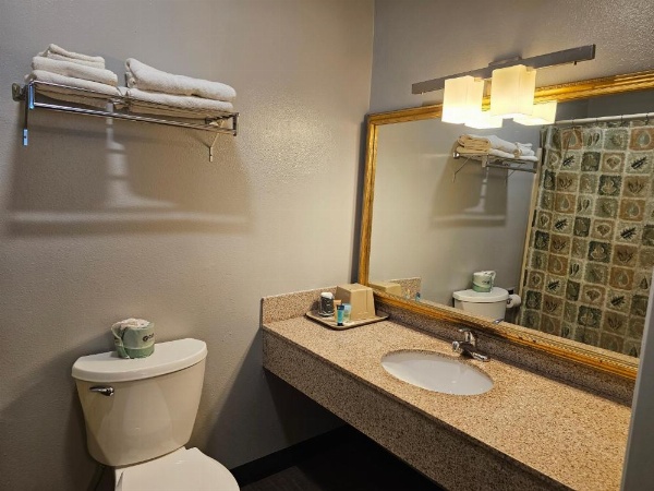 Cle Elum Travelers Inn image 29