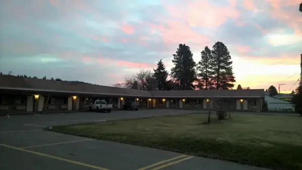 Cle Elum Travelers Inn 4